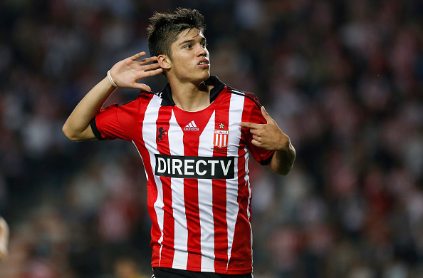 Correa é um camisa 10 característico e foi referência técnica no Estudiantes de La Plata (Foto: Getty Images)