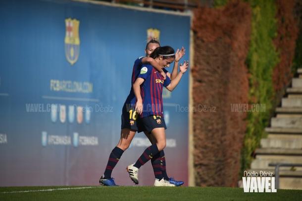 Duggan y Aitana celebrando un gol. FOTO: Noelia Déniz
