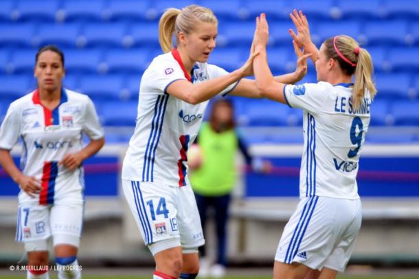 Hegerberg and Le Sommer continue to terrorise defences | Source: Source: R. Moullaud/LeProgres