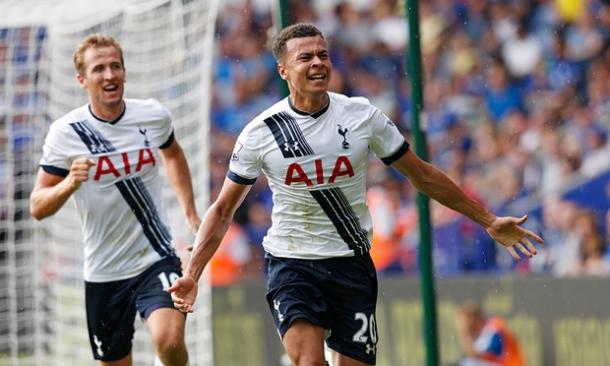 Dele Alli y Kane celebran un gol del Tottenham. Foto: The Guardian