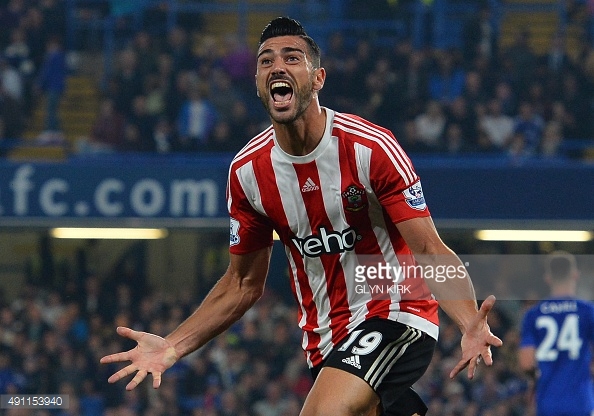 Pelle celebrates the last time Southampton beat Chelsea. Photo: Getty