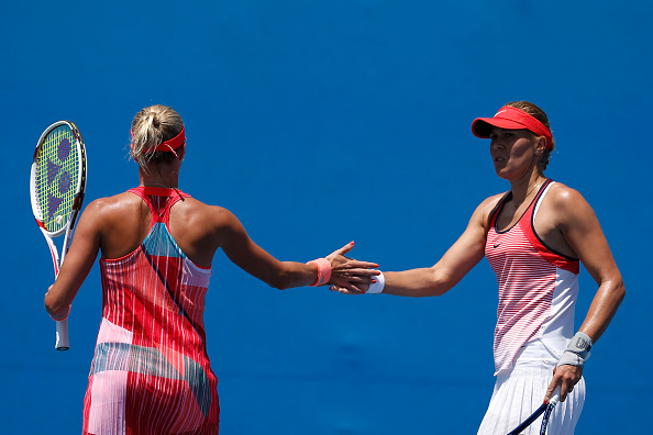 Andrea Hlavackova (left) and Lucie Hradecka during first round play (Photo: Getty Images)