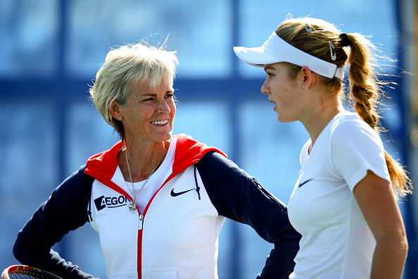 Captain Judy Murray talks with Katie Swan of Great Britain during a practice session ahead of the start of the start of the Fed Cup.  (Photo: Jordan Mansfield/Getty Images)