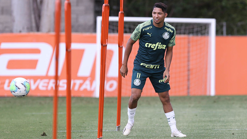 Rony em treino pelo Palmeiras (Foto: Divulgação/Palmeiras)