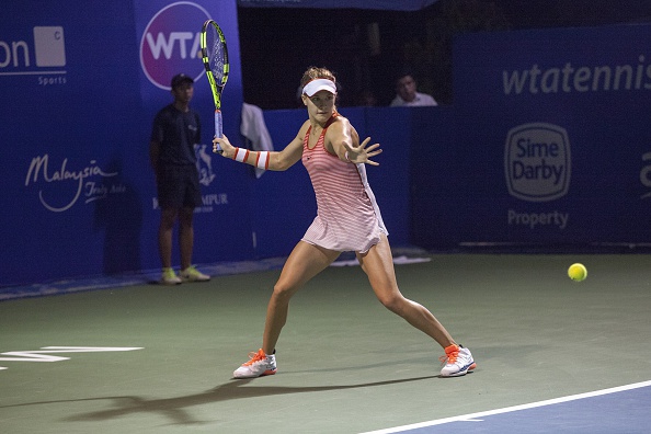 Bouchard cruises to semifinals | Photo courtesy of: Alexandra Radu/Anadolu Agency/Getty Images