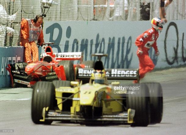 Schumacher was one of three World Champions that fell victim in 1999. | Photo: Getty Images/Carlo Allegri