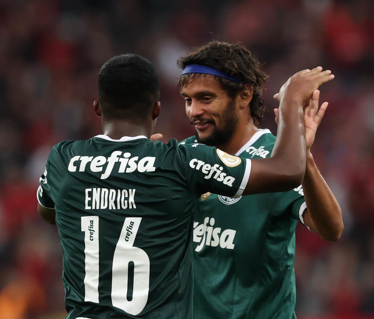 Endrick comemorando o primeiro gol (Foto: Cesar Greco/Palmeiras)