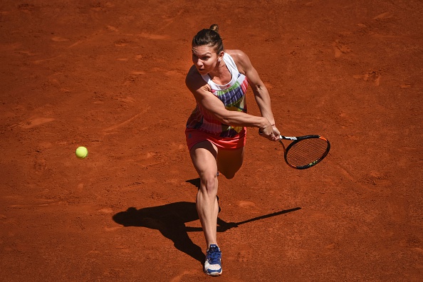 Halep with an ideal start to the match | Photo: Pedro Armestre/Getty Images