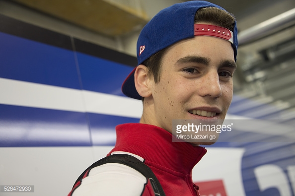 Stefano Manzi... a young talent to look out for, wildcard in the Moto3 - Getty Images
