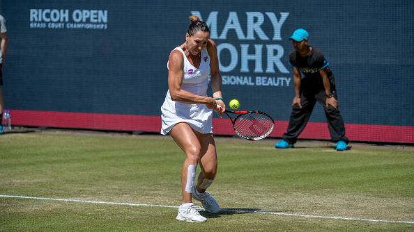 Jelena Jankovic hits a backhand at the 2016 Ricoh Open/Getty Images