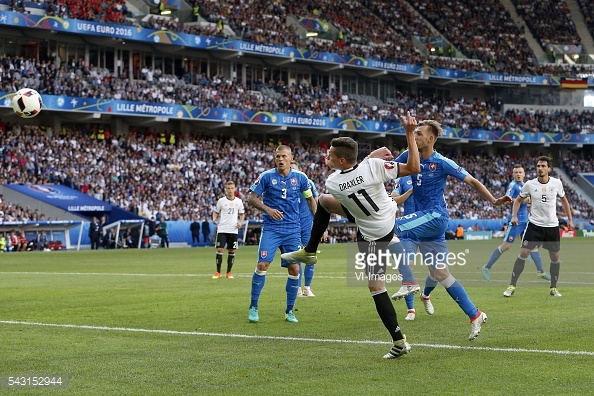 Draxler firma el definitivo 3-0  en favor de Alemania. // (Foto de Getty Images)