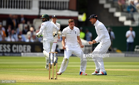 The series in Bangladesh could be a chance for ball to impress | Photo: Stu Fortser / Getty Images