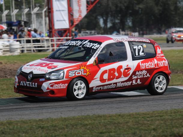 Juan Pablo Koch en plena velocidad transitando el Autódromo de San Jorge. Foto: APAT.