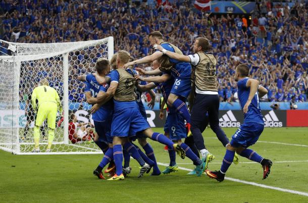 Islandia consigue su primera victoria en la Euro | Foto: REUTERS