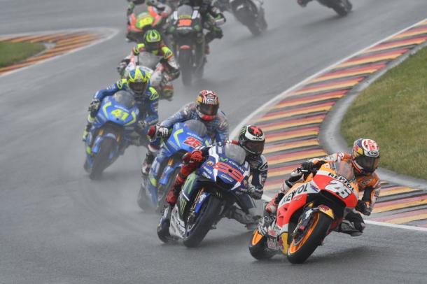 Pedrosa leading the way for Lorenzo and the Suzuki boys - www.hondaracingcorporation.com