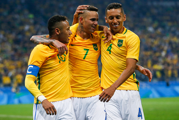 Luan comemorando seu gol diante da Colombia (Foto: Getty Images)