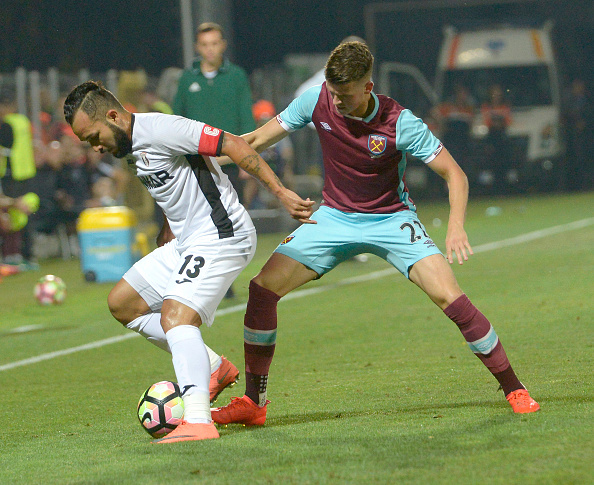 Sam Byram in action during West Ham's 1-1 draw with Astra Giurgiu | Photo: Getty Images