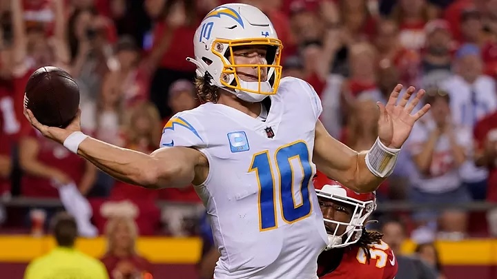 Highlights and Touchdowns: Los Angeles Chargers 30-28 Cleveland