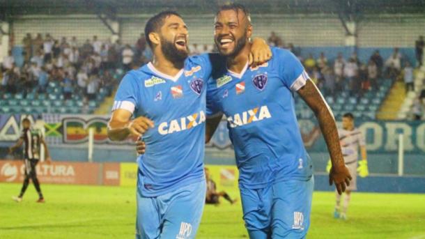 Cassiano e Pedro Carmona são os principais destaques do bicolor na atual temporada (Foto: Fernando Torres/Paysandu)