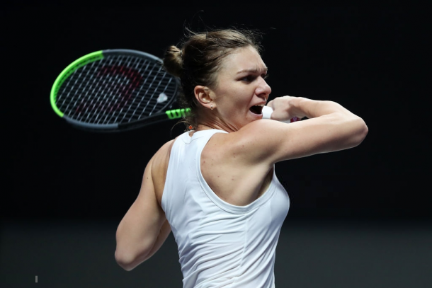 Halep dug deep for a deciding set | Photo: Matthew Stockman