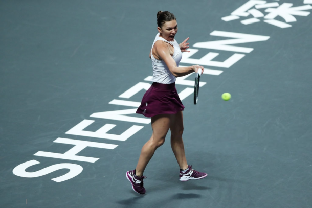 Halep in action | Photo: Matthew Stockman