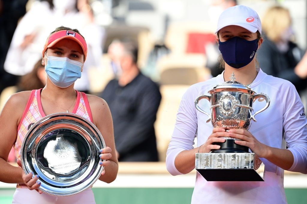 Swiatek, with runner-up Kenin, became the first player born in the 21st century to win a Grand Slam title. Photo: Martin Bureau