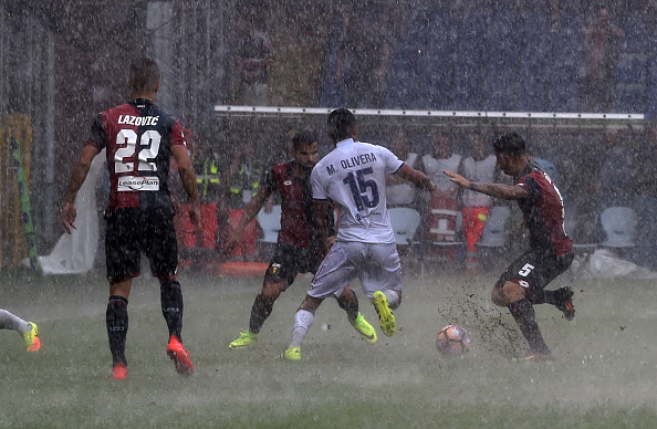 It was a sensible decision to abandon the match with conditions like so | Photo: GettyImages