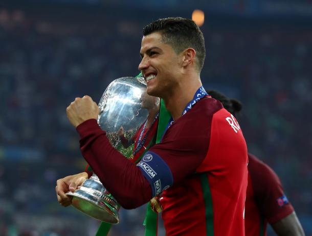 Cristiano Ronaldo, campeón de la Eurocopa. | Foto: UEFA