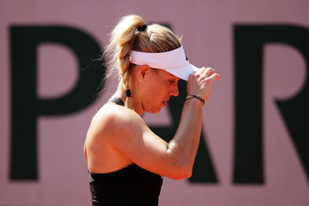 Kerber's misfortunes in the first half 2021 extended past <b><a  data-cke-saved-href='https://vavel.com/en-us/tennis-usa/2021/06/29/1076528-2021-wimbledon-frances-tiafoe-stuns-stefanos-tsitsipas.html' href='https://vavel.com/en-us/tennis-usa/2021/06/29/1076528-2021-wimbledon-frances-tiafoe-stuns-stefanos-tsitsipas.html'>Roland Garros</a></b> where she was inflicted her fifth opening-round defeat in past six showings here. Photo: 