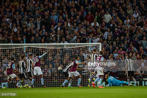 The moment that arguably cost Sels his number one spot (Photo: GettyImages/ Serena Taylor)