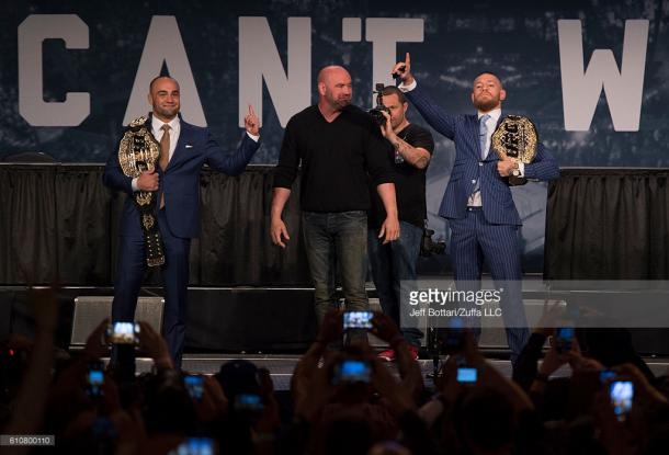 McGregor (R) will be aiming to claim the lightweight belt off Eddie Alvarez (L) at UFC 205 | Photo: Getty/JeffBottari/ZuffaLLC