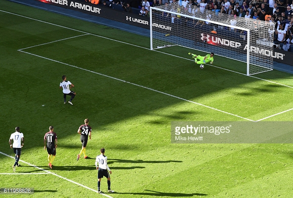 Lamela missed a second half penalty for the hosts | Photo: