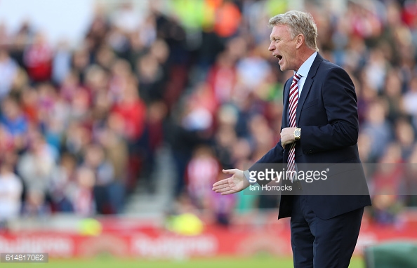 Above: David Moyes on the touchline during Sunderland's 2-0 defeat to Stoke | Photo: Getty Images 