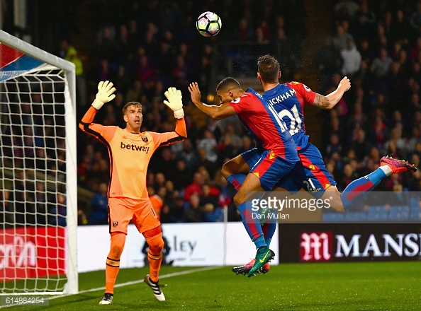 Above: Adrian in action during West Ham's 1-0 win over Crystal Palace | Photo: Getty Images