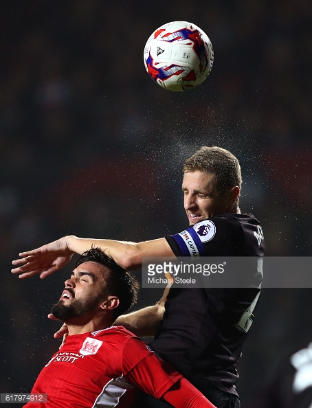 Dawson wins the ball last night as Hull progressed to the next round. Photo: Getty