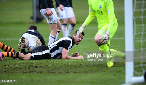 Murphy gets stuck in on his return to action. Photo: Serena Taylor/Getty