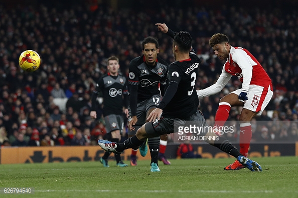 Chamberlain tries to get his side back into the game. Photo: Getty/ Adrian Dennis