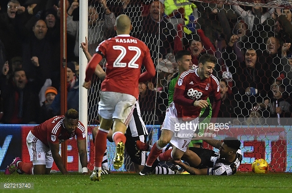 Nicklas Bendtner celebrates levelling the score for Forest. (picture: Getty Images / Laurence Griffiths)