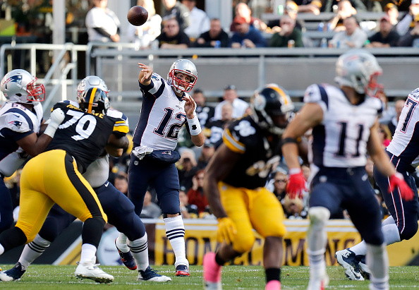 Brady foi um dos principais nomes na vitória da temporada regular (Foto: Getty Images)
