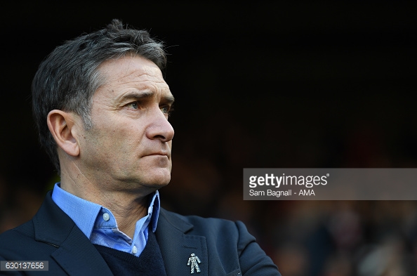 The pressure builds on Philippe Montanier. (picture: Getty Images / Sam Bagnall - AMA)