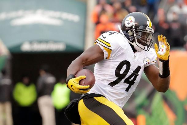 Timmons was one of the leading tacklers on the Steelers line | Source: Andy Lyons/Getty Images