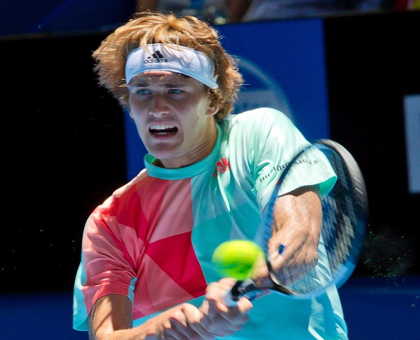 Zverev falters at the end and drops the first set | Photo: Tony Ashby/Getty Images