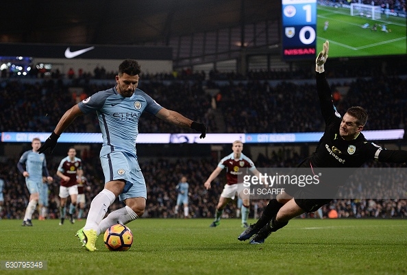 Aguero adds the eventual winner (photo: Getty Images)