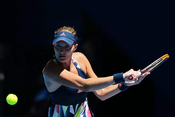 Mladenovic takes the first set | Photo: Will Russell/Getty Images