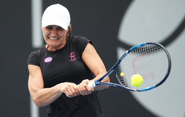 Niculescu is pegged back from a 2-0 lead | Photo: Mark Metcalfe/Getty Images