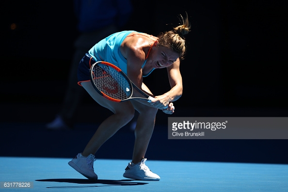 Halep had no answers for Rogers' power and pace/Photo: Clive Brunskill/Getty Images