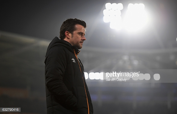 Silva looks on during a recent game (photo: Getty Images)