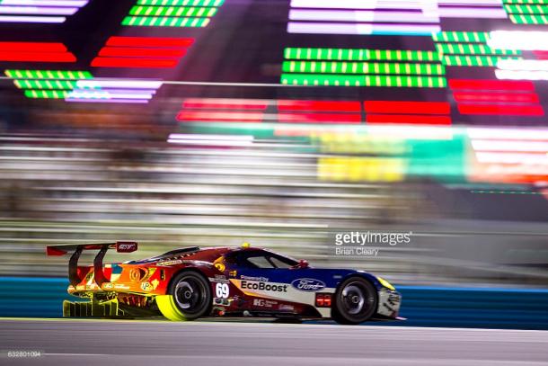 Kanaan knows the 2017 Ford GT. | Photo: Getty Images.Brian Cleary