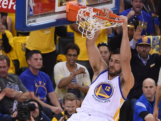 Andrew Bogut left game five with a right adductor strain | Kyle Terada-USA Today Sports