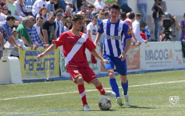 Una de las jugadas del SD Ejea - Rayo Vallecano | Fotografía: Rayo Vallecano S.A.D.